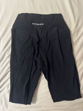 Alphalete Black High-Waist leggings